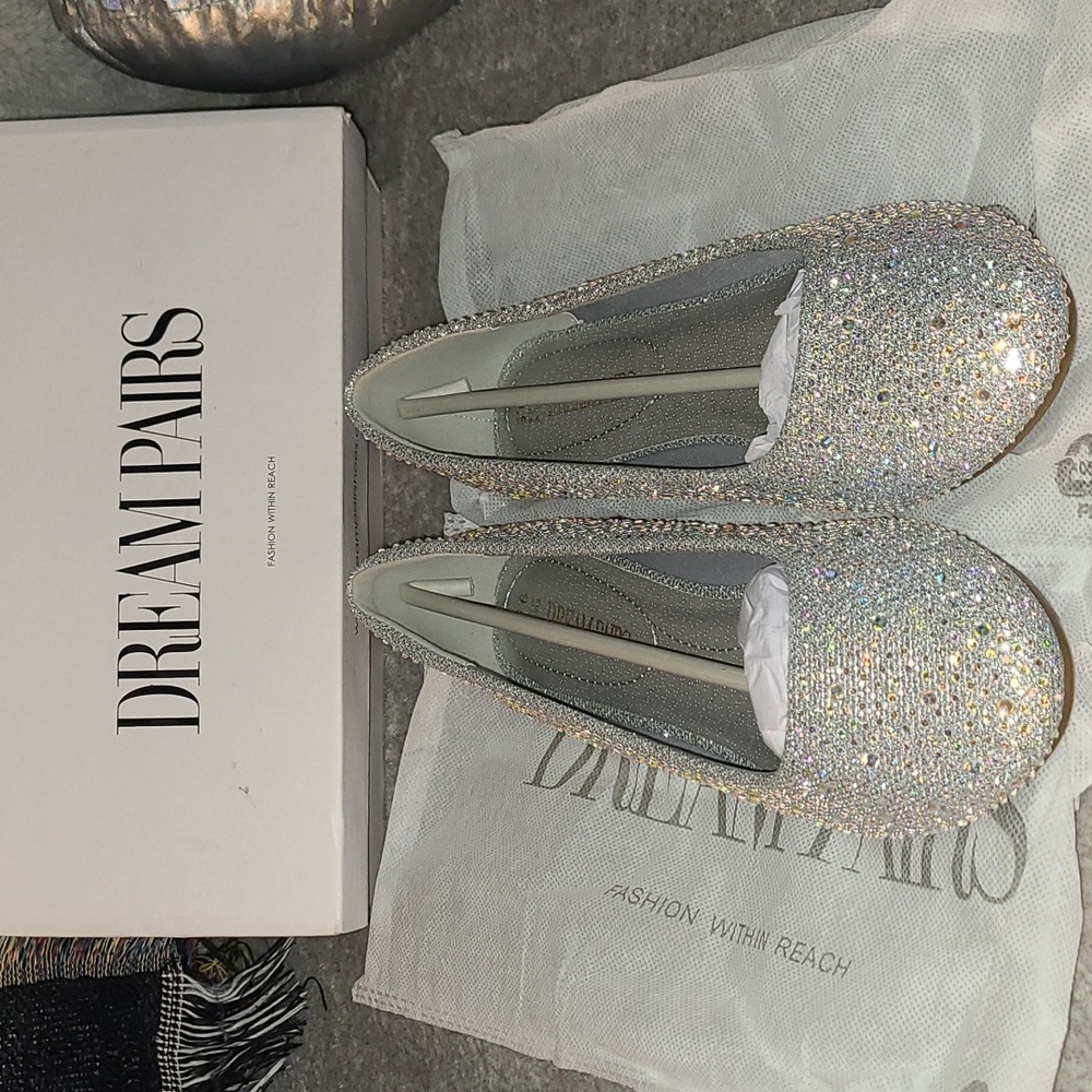 Dream Pairs Flats (NEW)